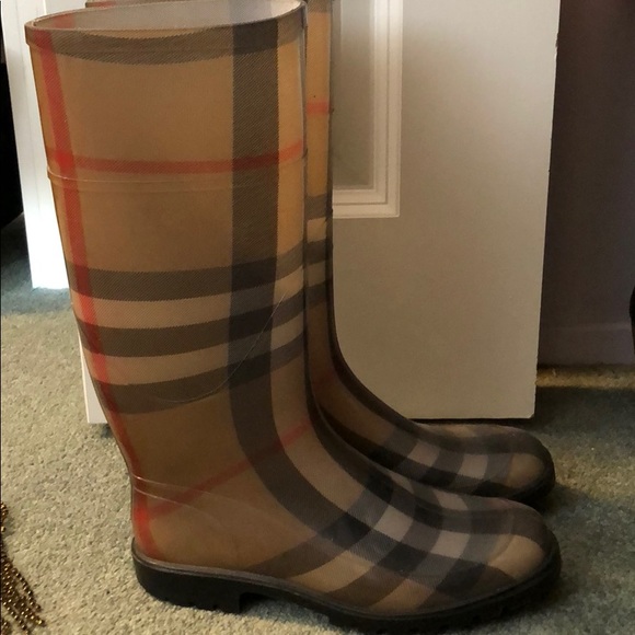 Burberry Shoes - Burberry Rainboots